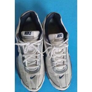 Nike Initiator White Athletic Shoes Casual Running Sneakers‎ Classic Training
